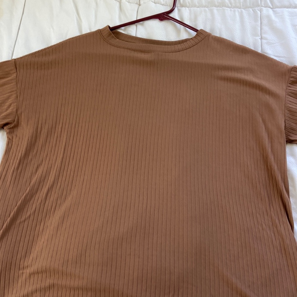 brown blouse lightly worn. slightly oversized